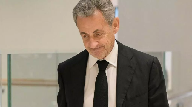 SARKOSY 2